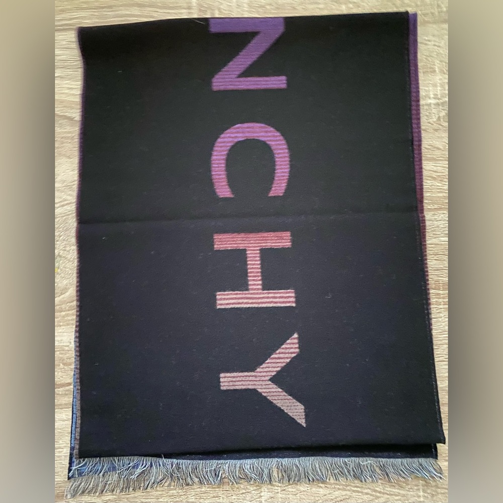Givenchy Scarf - Picture 5 of 6